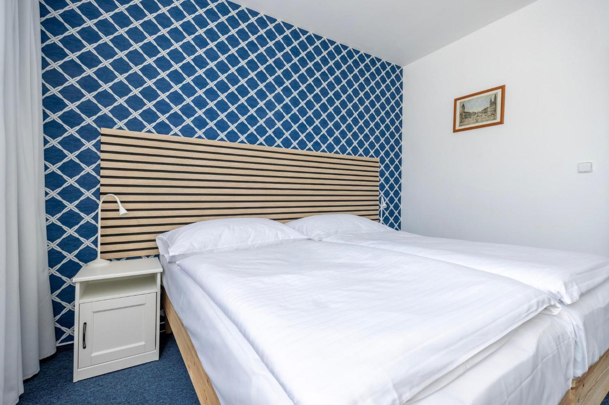 Hotel Marina Vltava Nelahozeves Esterno foto